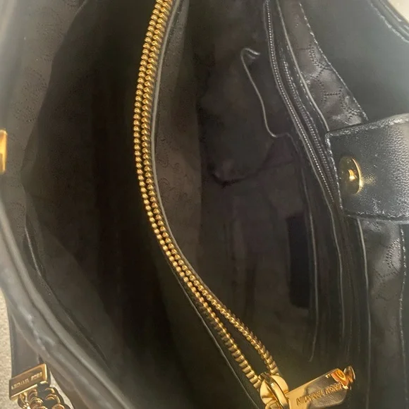 Susannah Michael Kors Black Quilted Chain Tote Bag - Picture 11 of 12